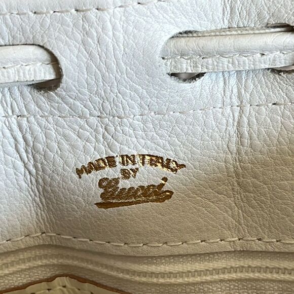 VintageGucci Flora Bucket - Picture 6 of 15